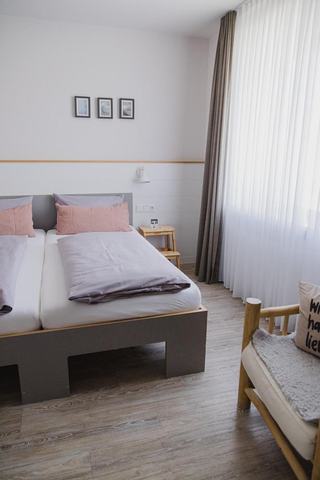 Fruehstueckshotel Fuerstenwerth ヴィルヘルムスハーフェン エクステリア 写真