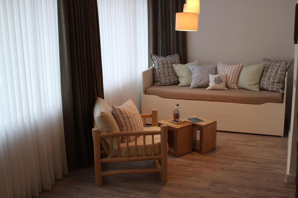 Fruehstueckshotel Fuerstenwerth ヴィルヘルムスハーフェン 部屋 写真